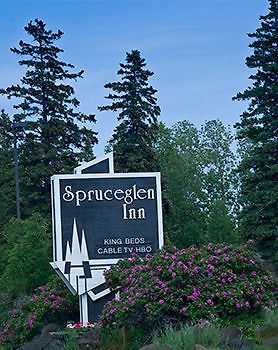 Spruceglen Inn Гранд-Марей Экстерьер фото